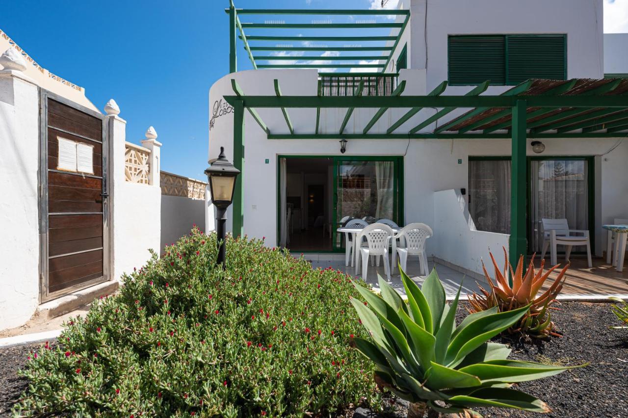קורלחו Homeforguest Apartment With Pool And Terrace 1 Min From The Beach מראה חיצוני תמונה